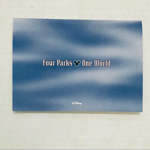 22 'Greetings from Disney World' Blank Cards and Envelopes - Picture 5 of 5